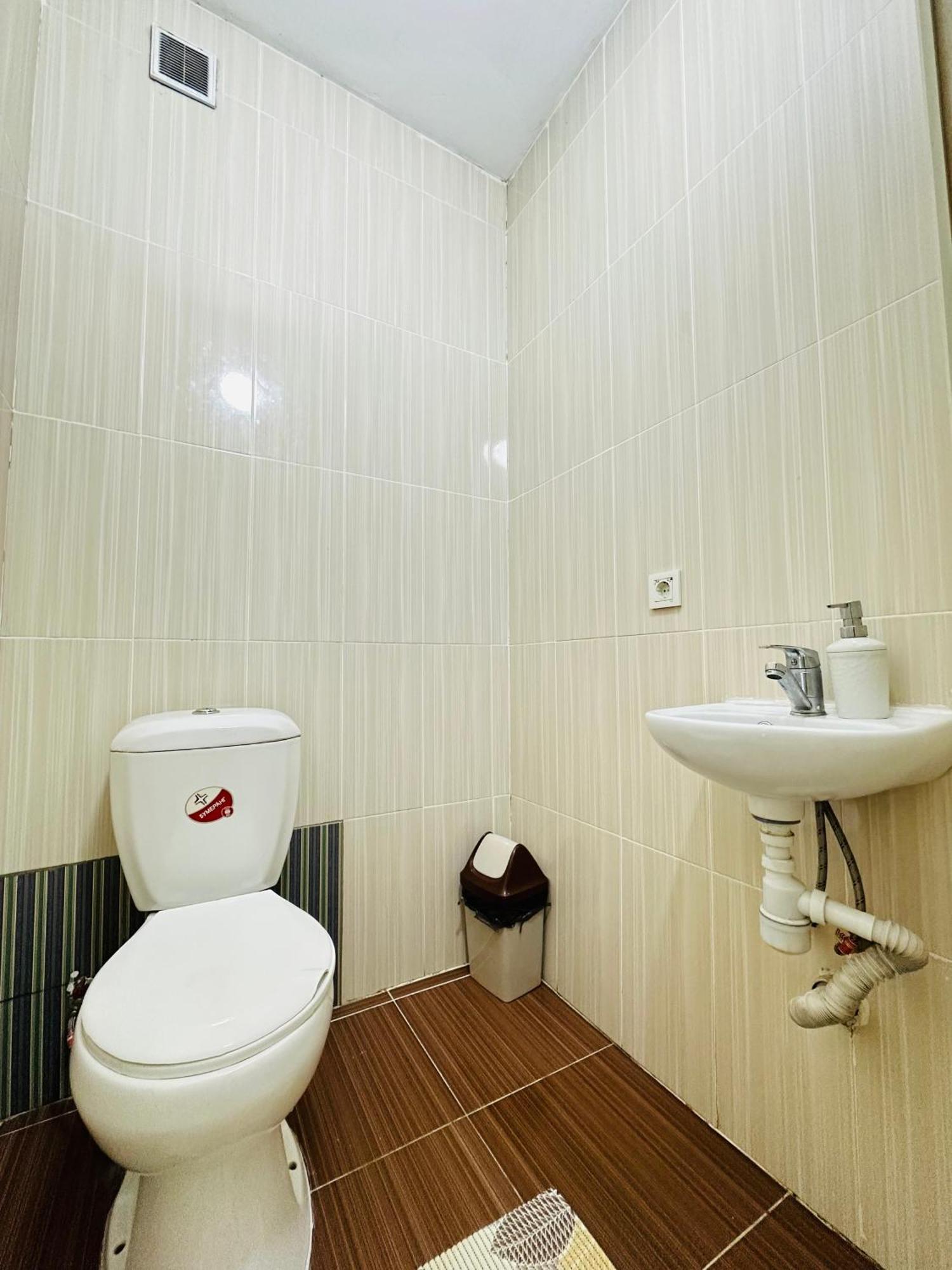 Квартира Для Большой Семьи Almaty Luaran gambar